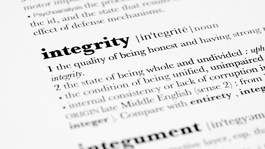 Ausschnitt eines Wörterbuchs zum Wort integrity.