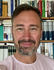 Dr. Alexander Block, Master of International Business Law