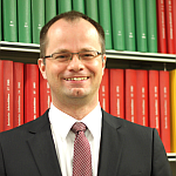 Dr. Thomas Sauerland