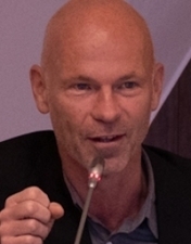 Stefan Severin